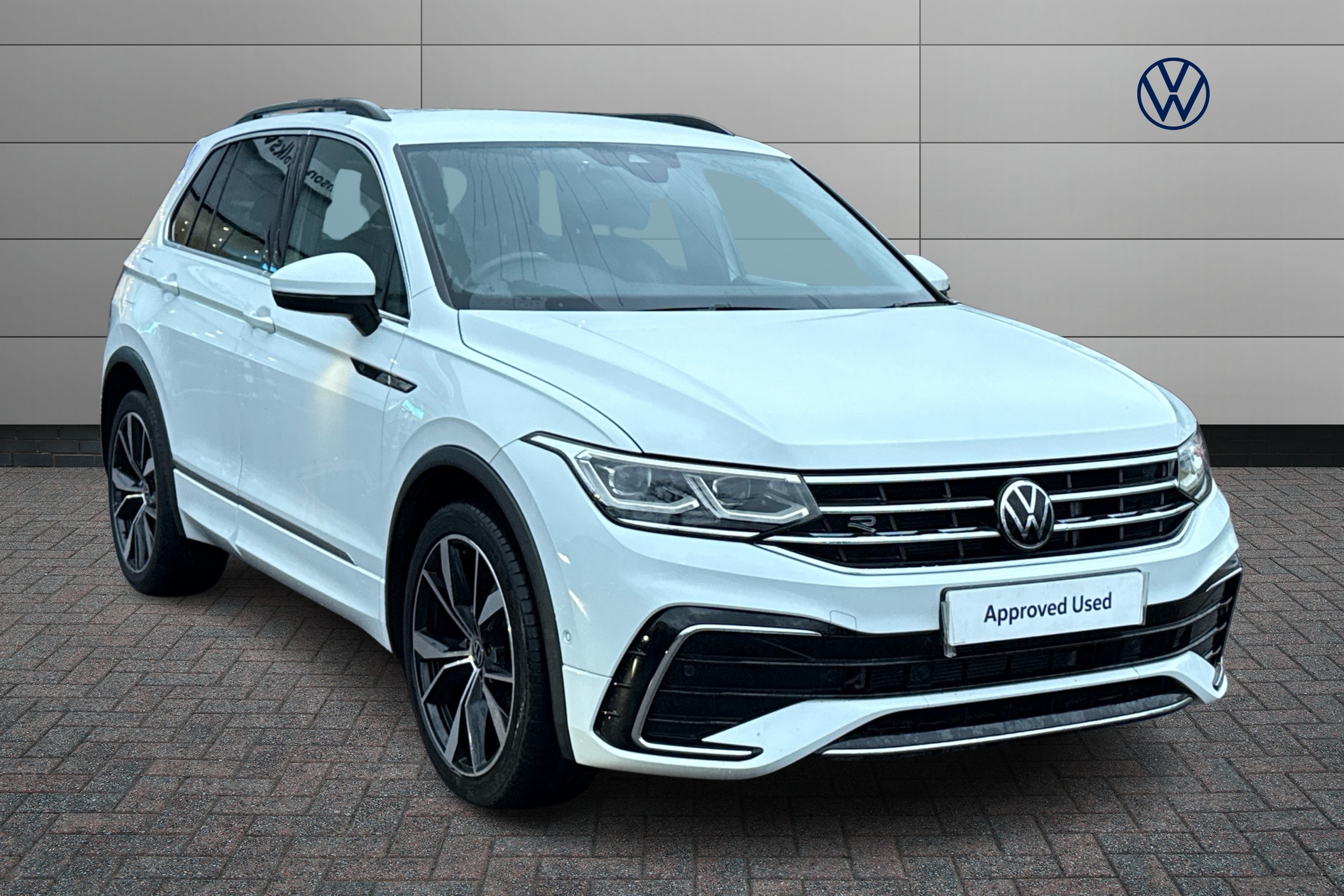 Main listing image - Volkswagen Tiguan