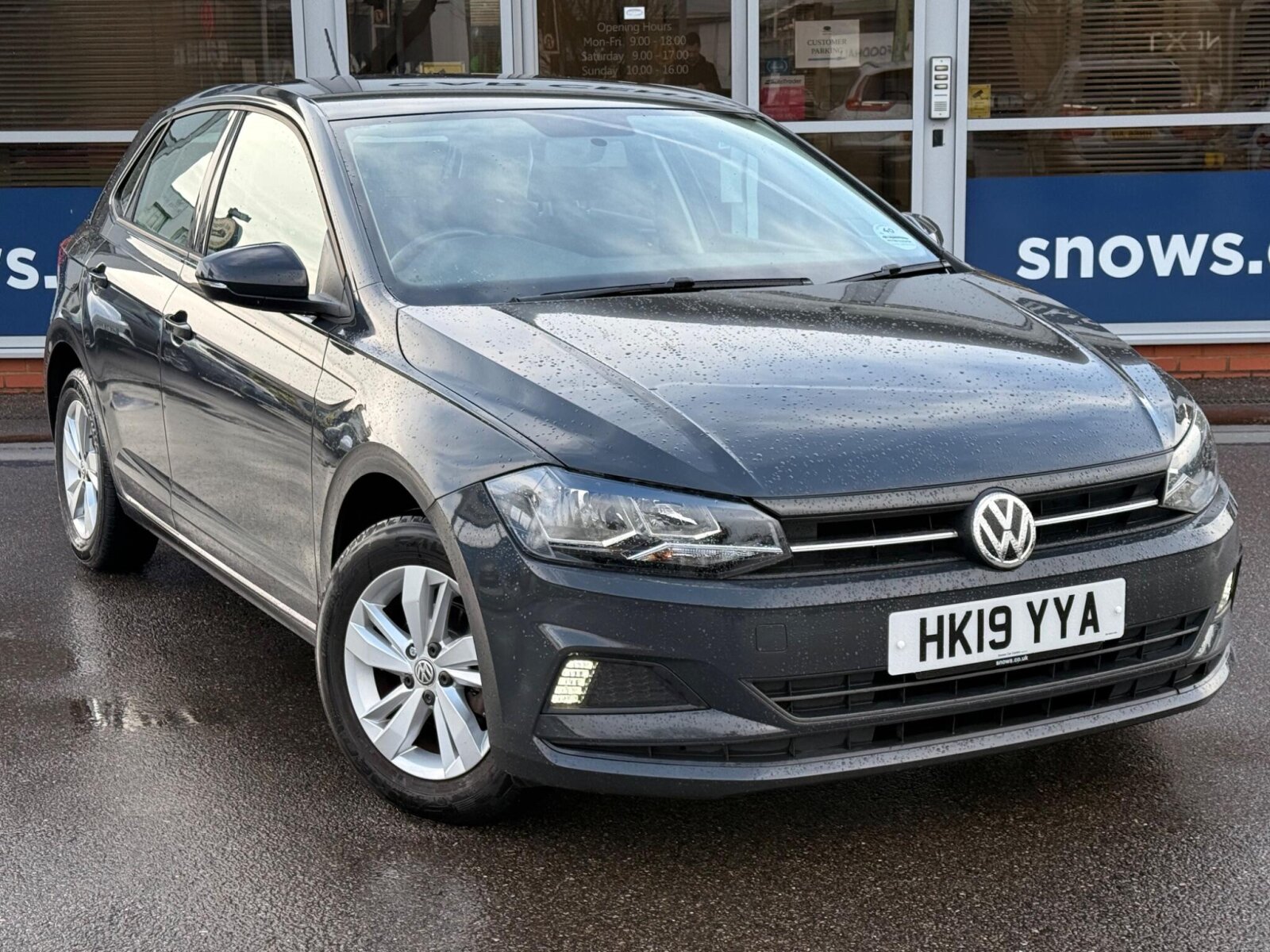 Main listing image - Volkswagen Polo