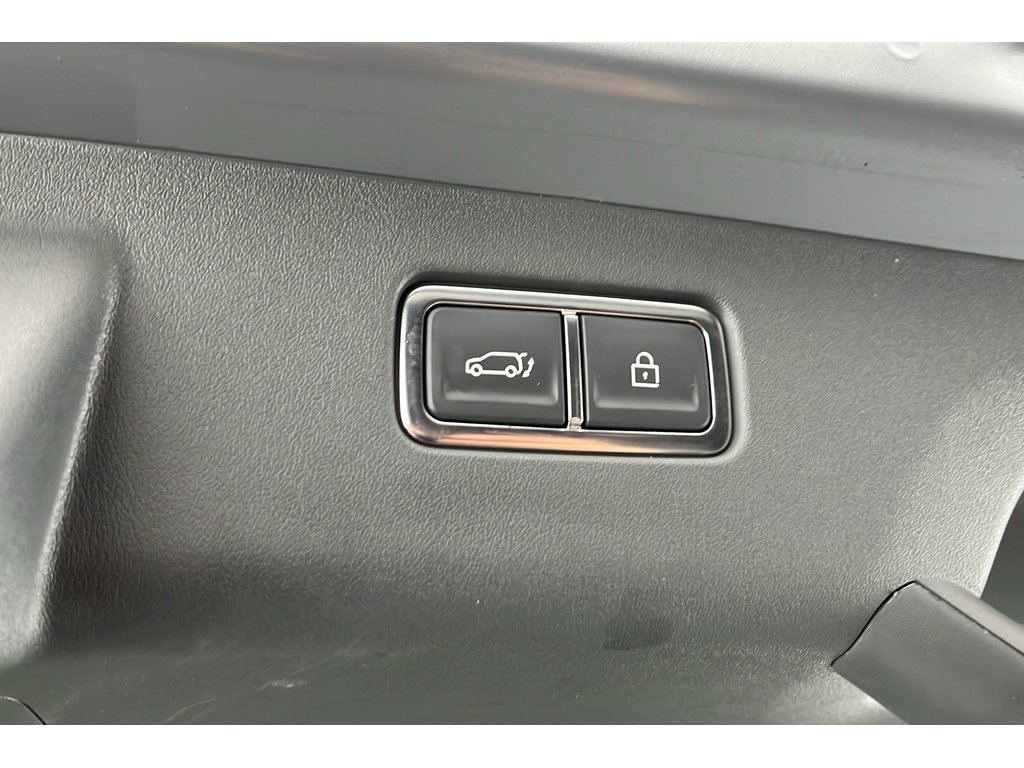 Main listing image - Kia EV9