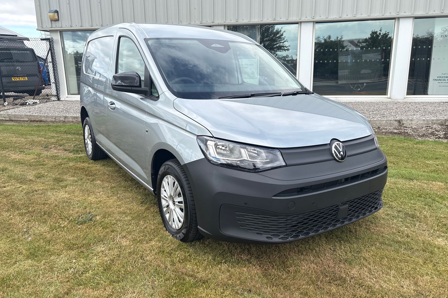 Main listing image - Volkswagen Caddy