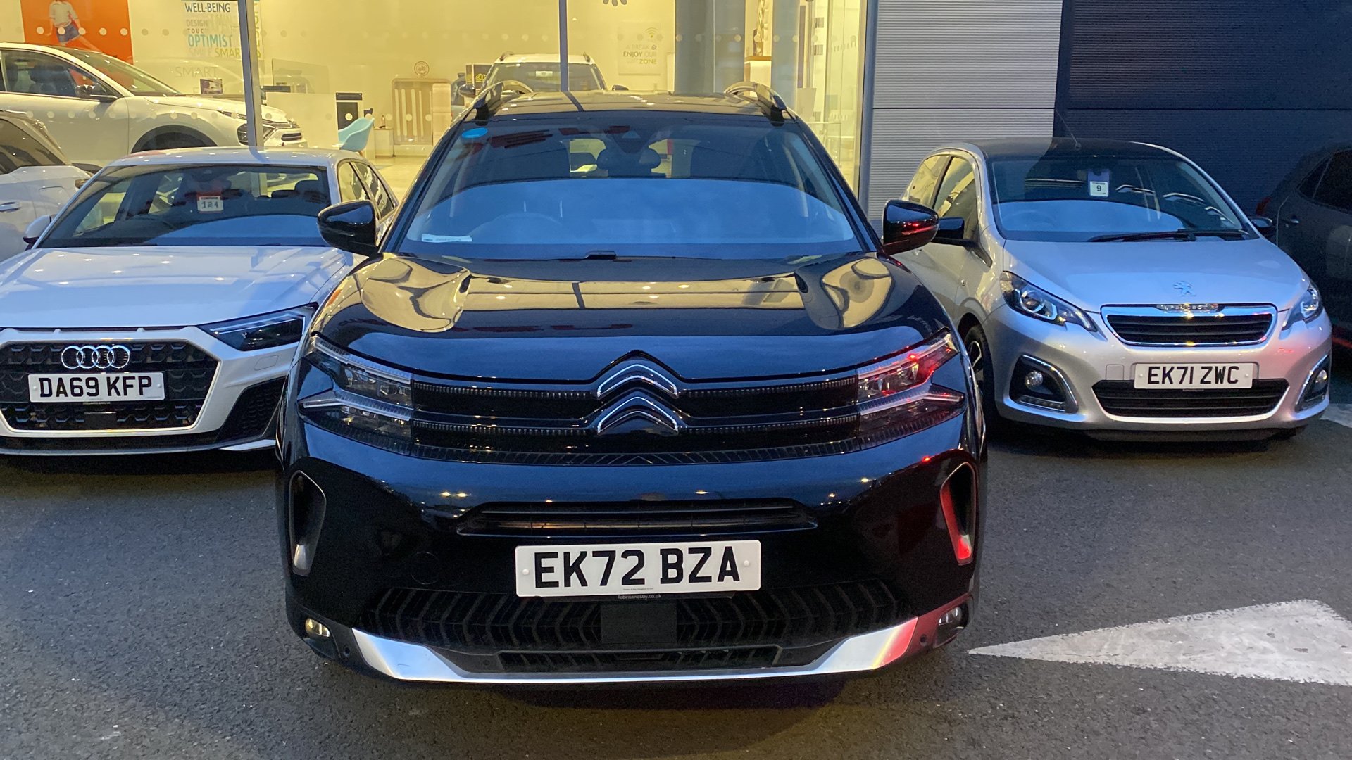 Main listing image - Citroen C5 Aircross