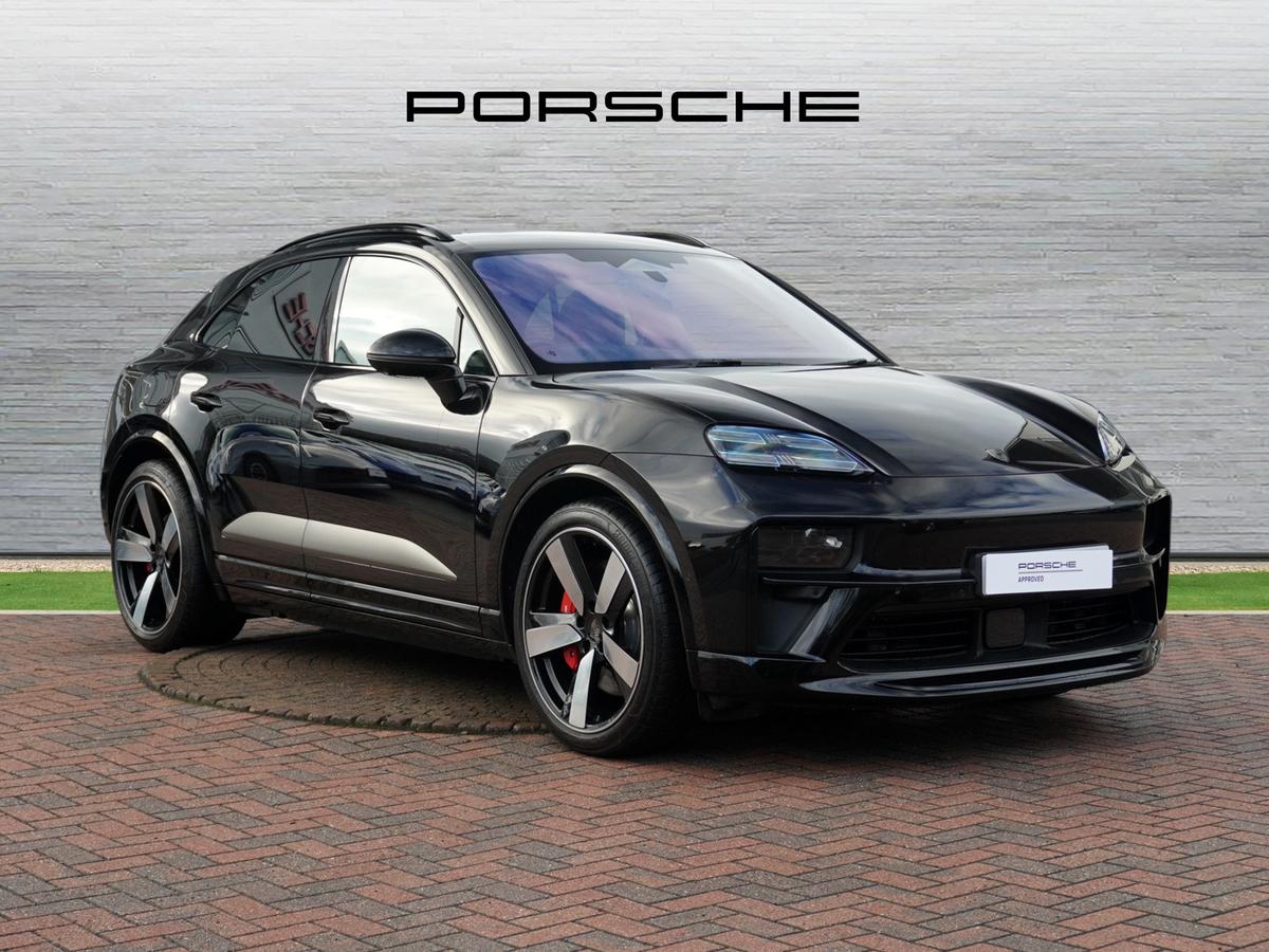 Main listing image - Porsche Macan