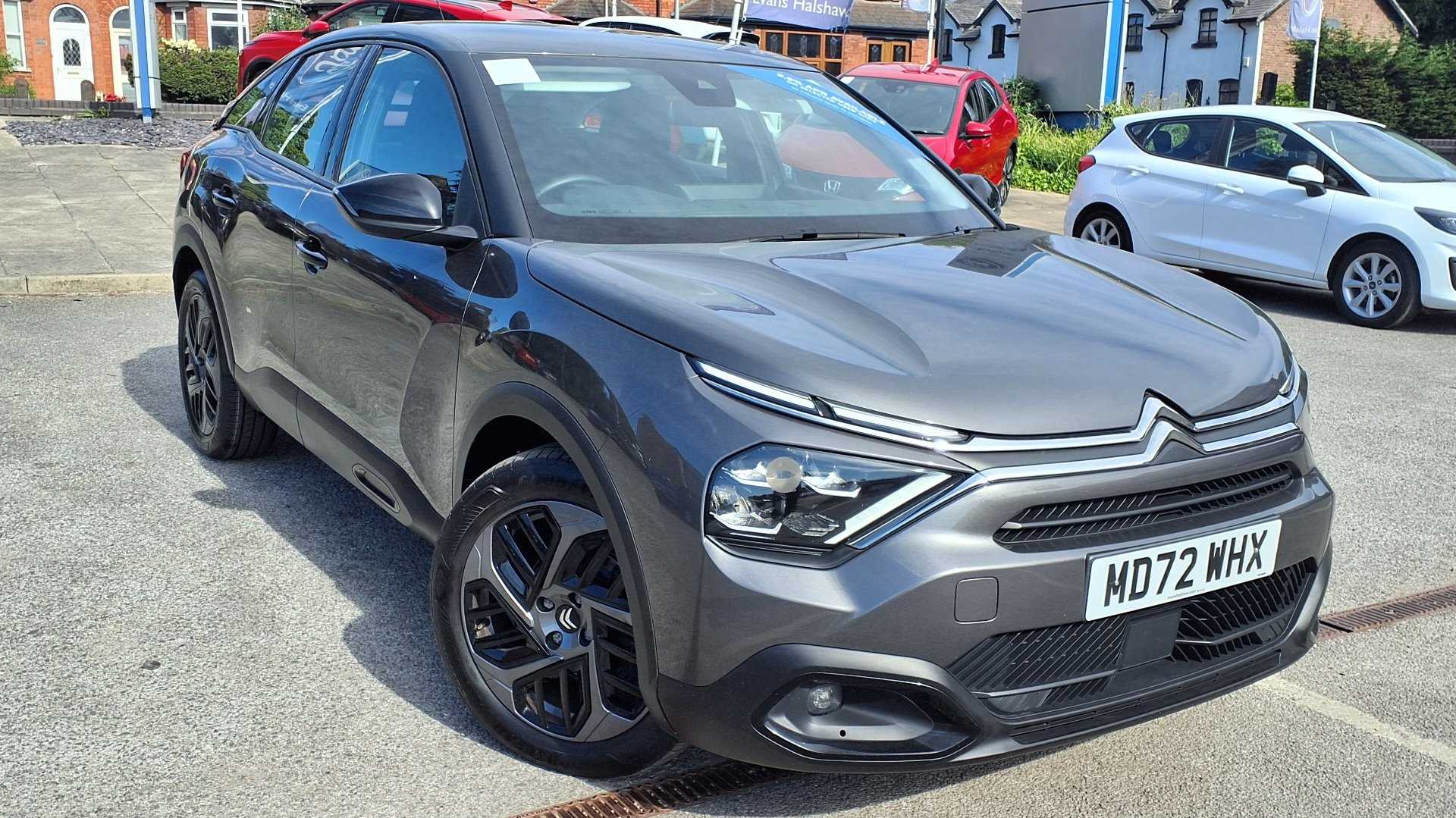 Main listing image - Citroen C4