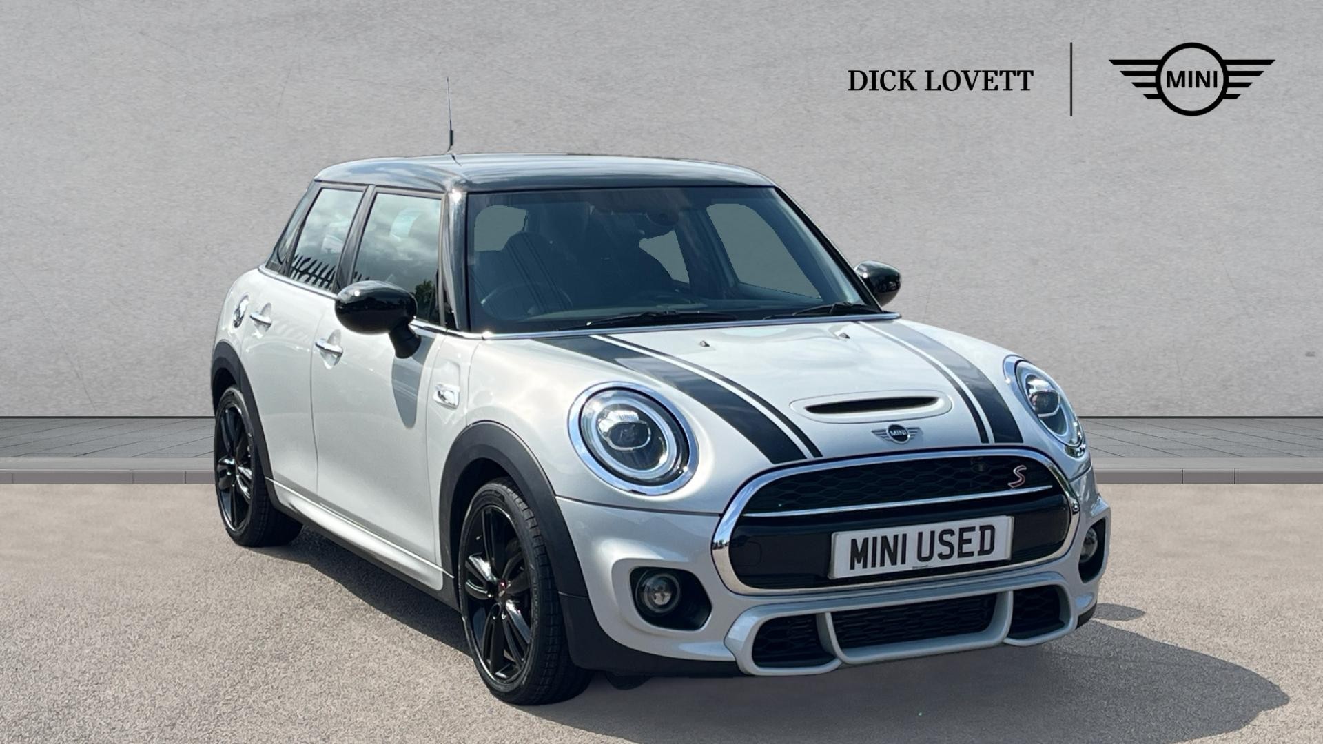 Main listing image - MINI Hatchback 5dr