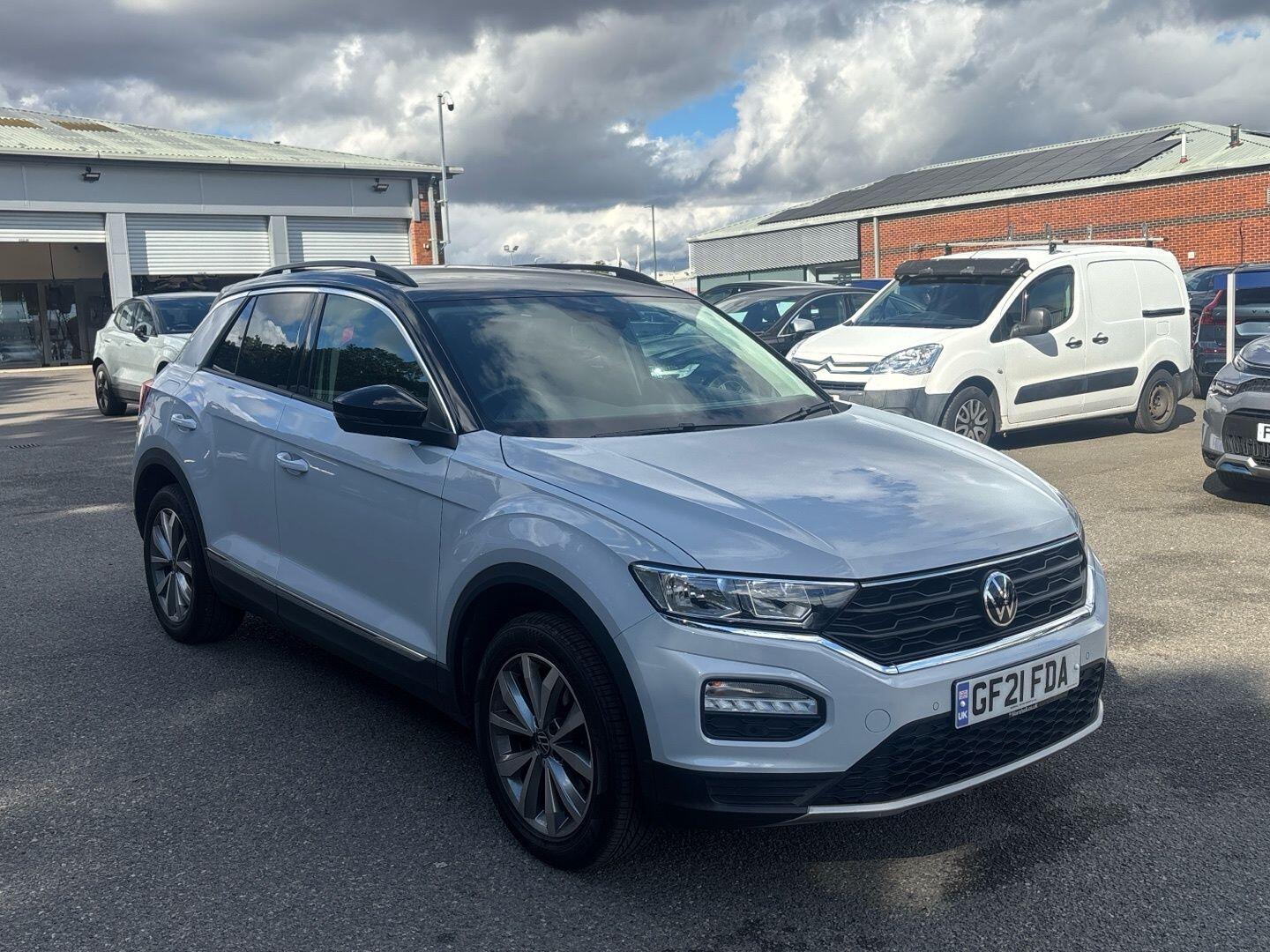 Main listing image - Volkswagen T-Roc