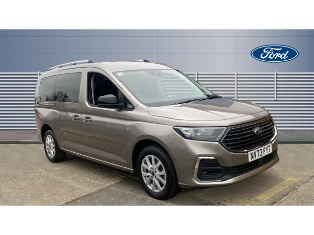 Main listing image - Ford Tourneo Connect