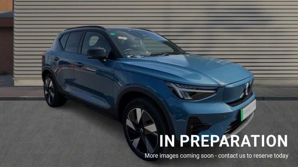 Main listing image - Volvo XC40 Recharge