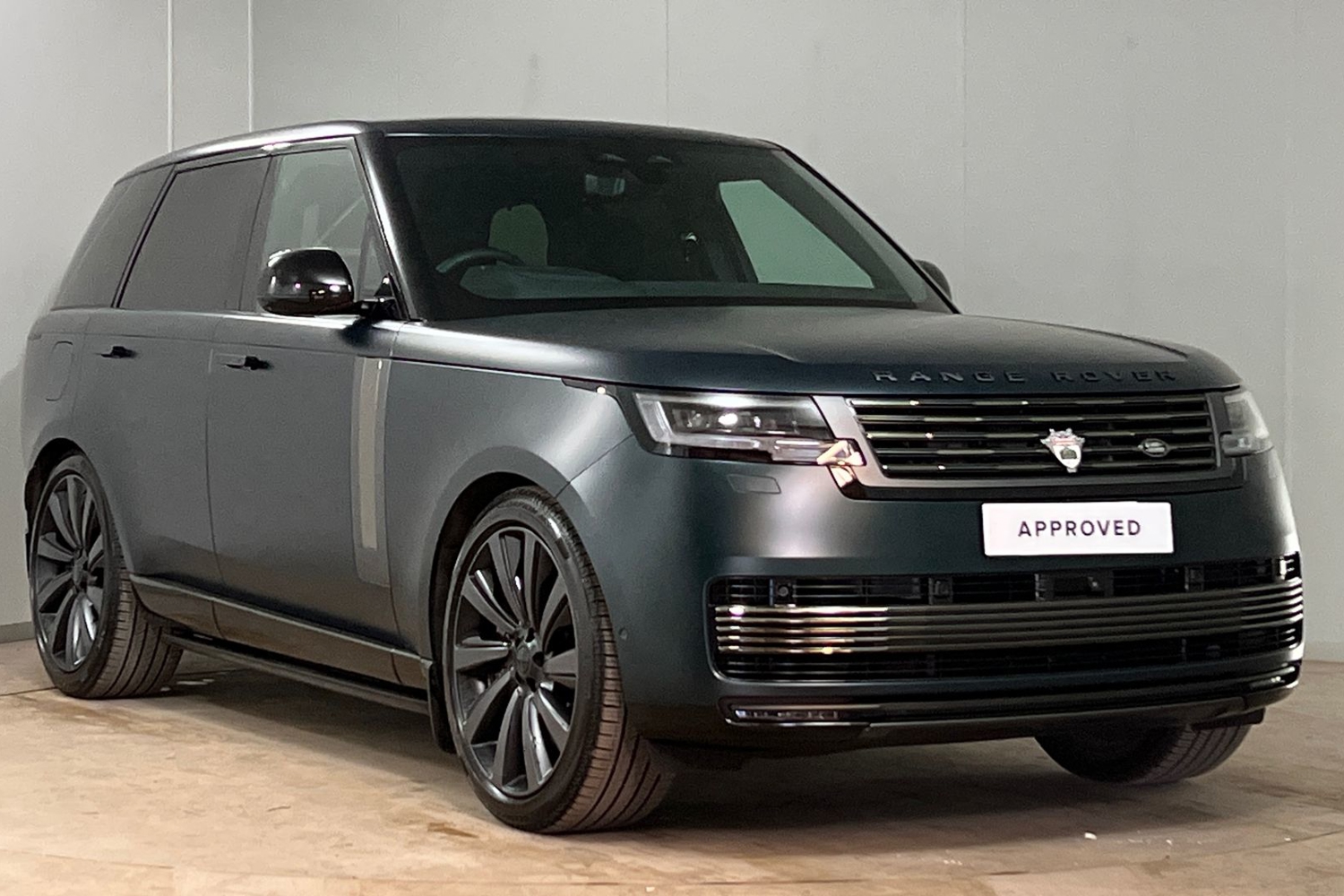 Main listing image - Land Rover Range Rover