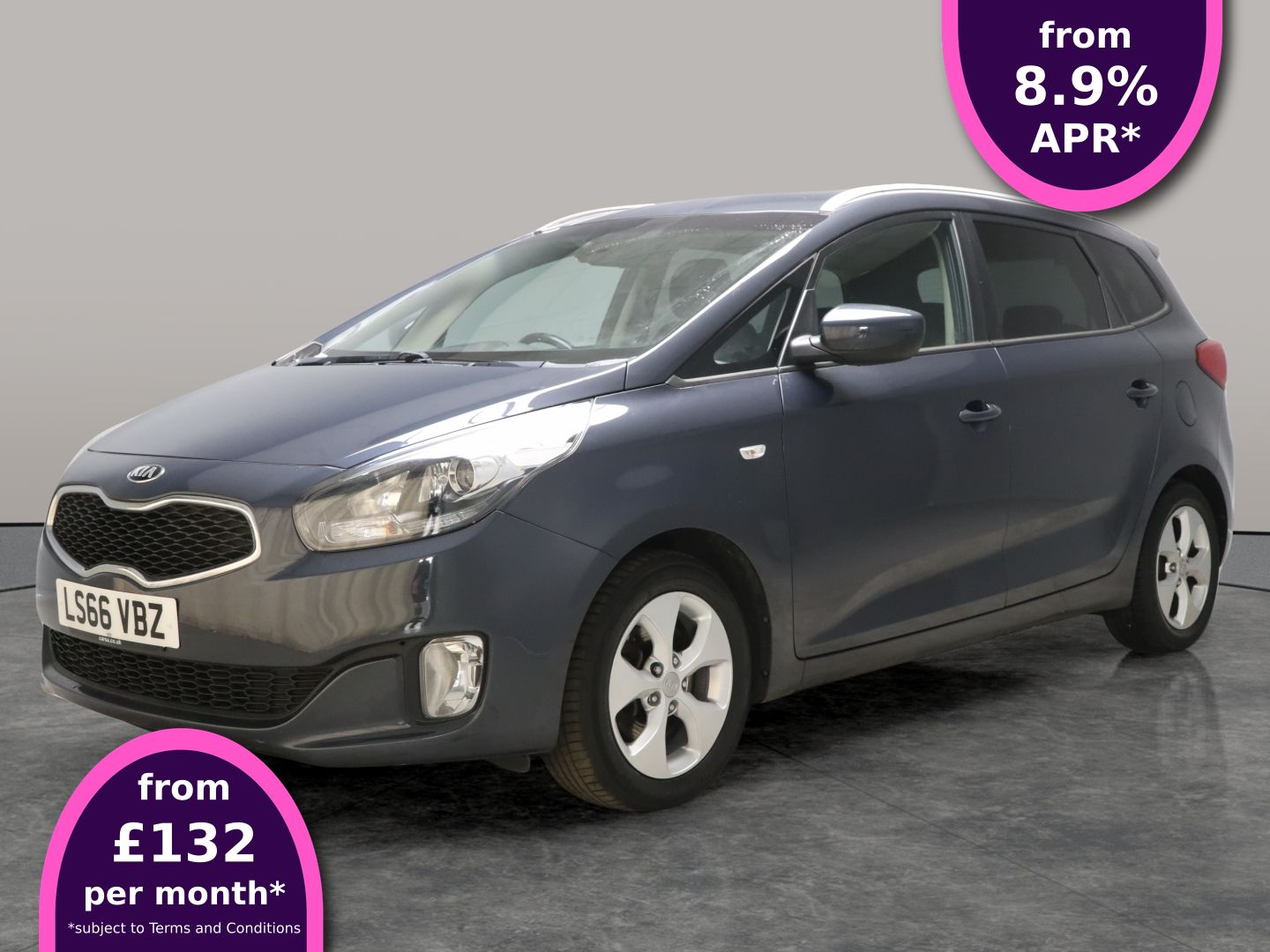 Main listing image - Kia Carens