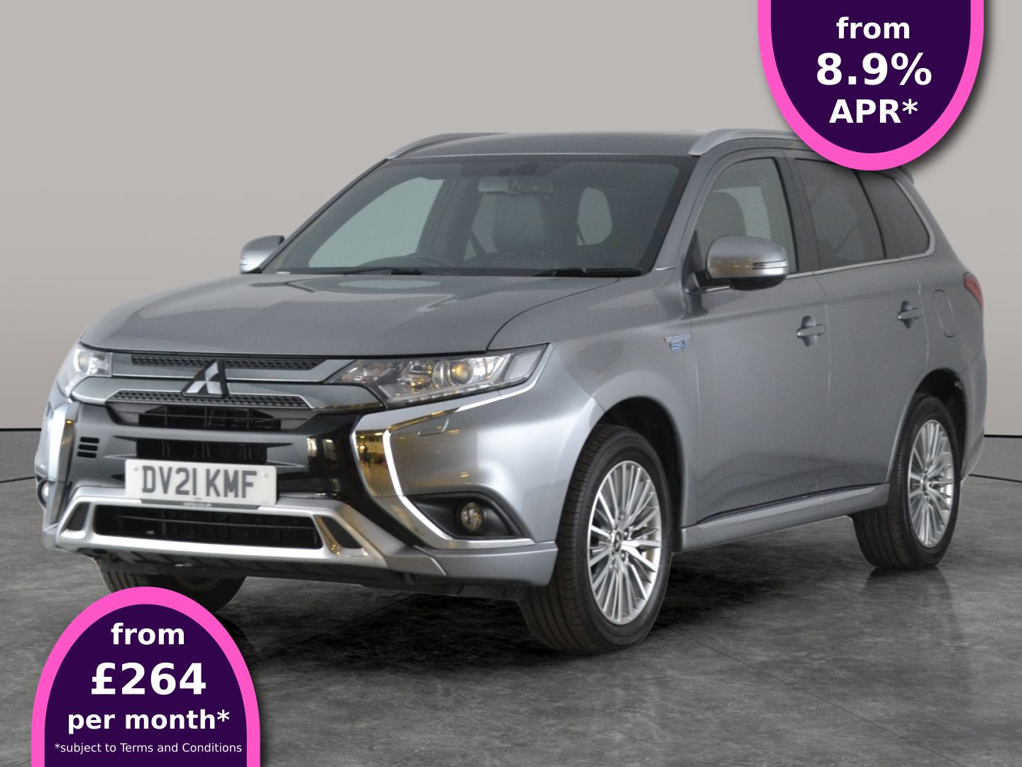 Main listing image - Mitsubishi Outlander