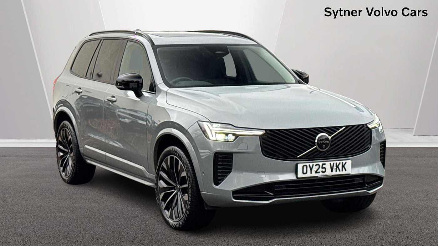 Main listing image - Volvo XC90