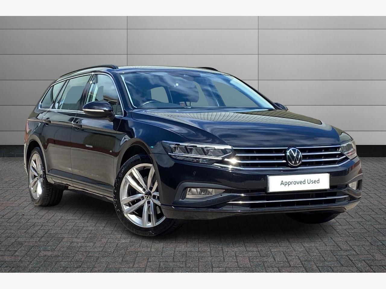 Main listing image - Volkswagen Passat Estate