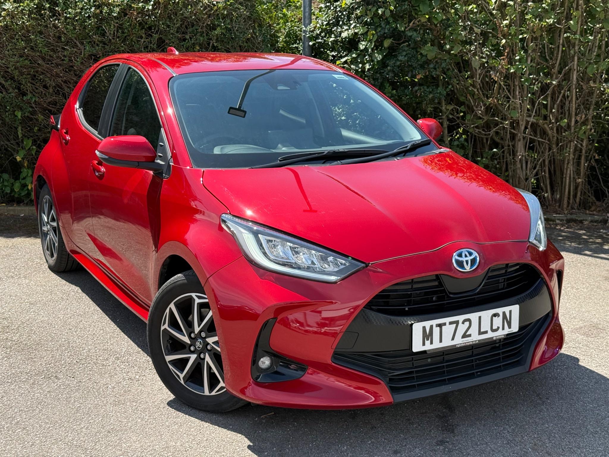 Main listing image - Toyota Yaris