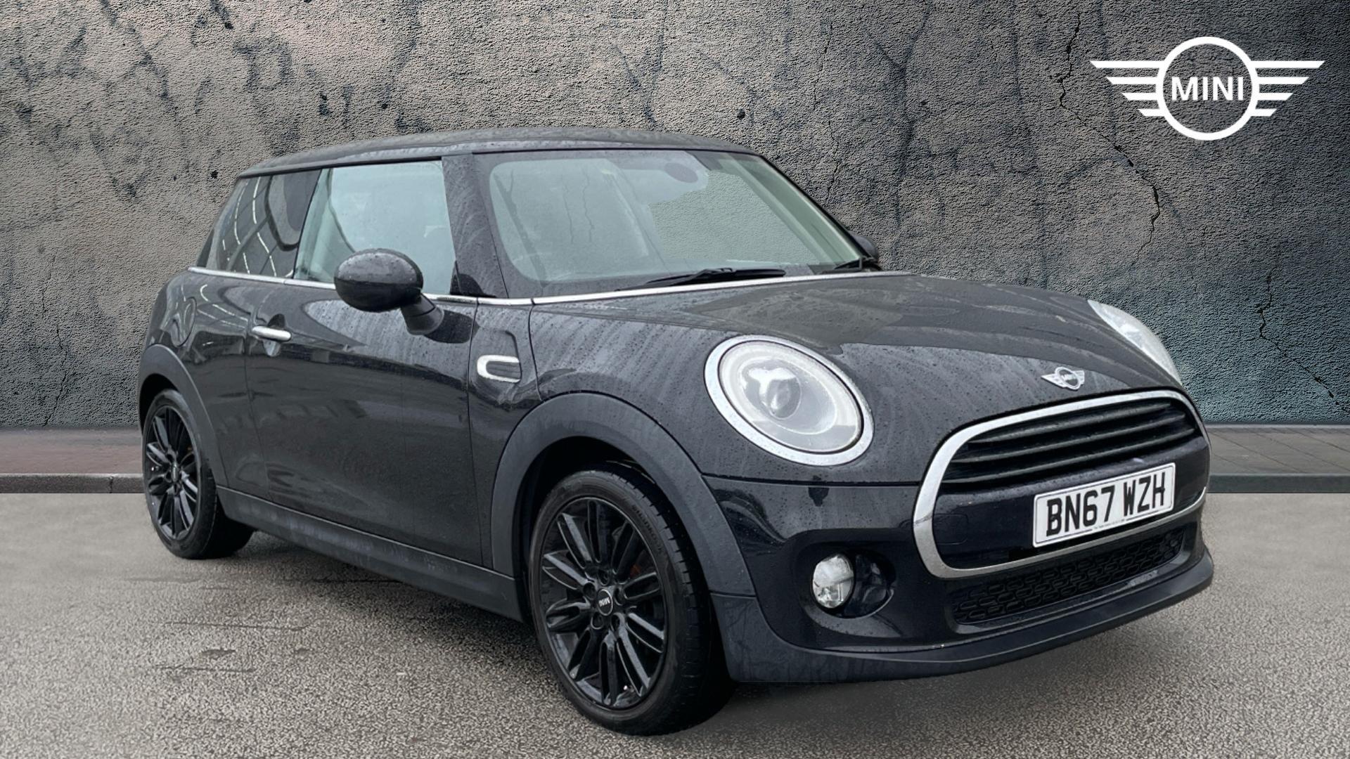 Main listing image - MINI Hatchback