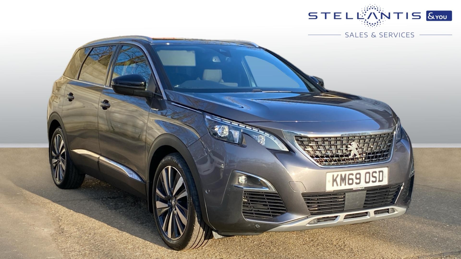 Main listing image - Peugeot 5008