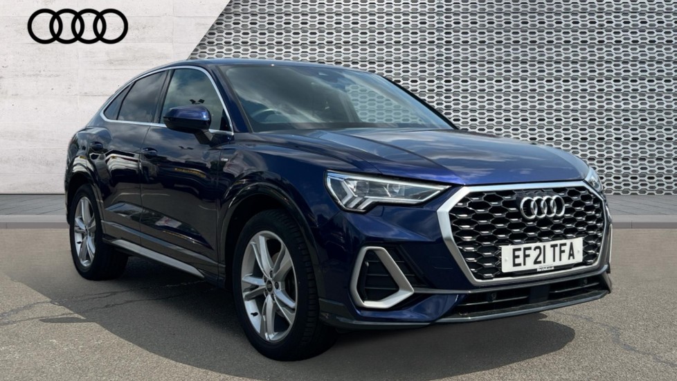 Main listing image - Audi Q3