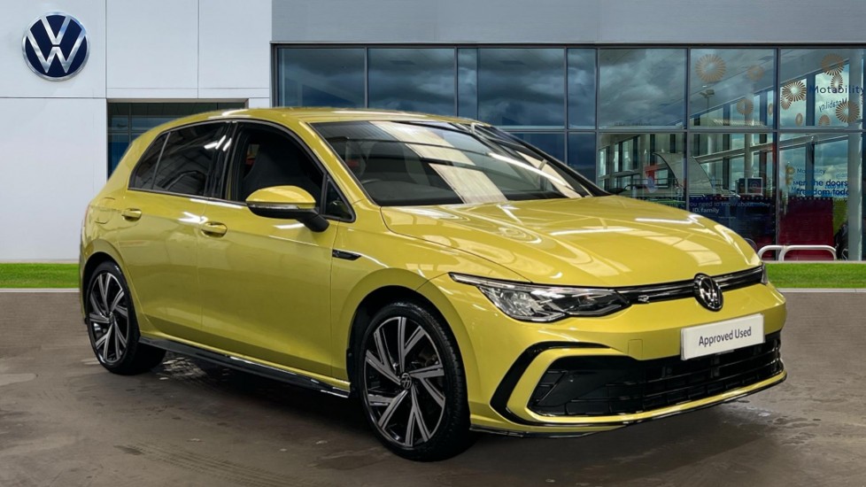 Main listing image - Volkswagen Golf