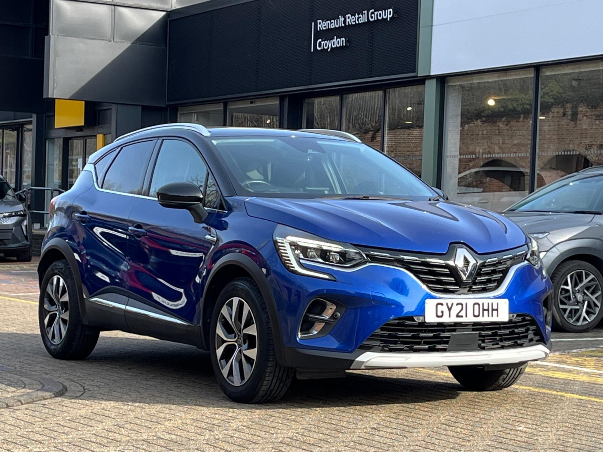 Main listing image - Renault Captur