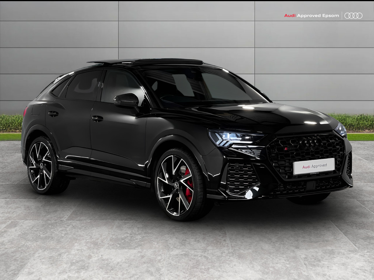 Main listing image - Audi RS Q3