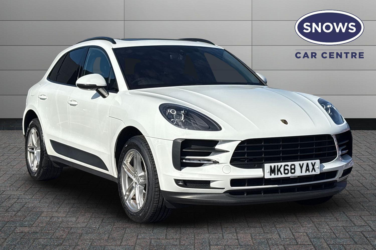 Main listing image - Porsche Macan
