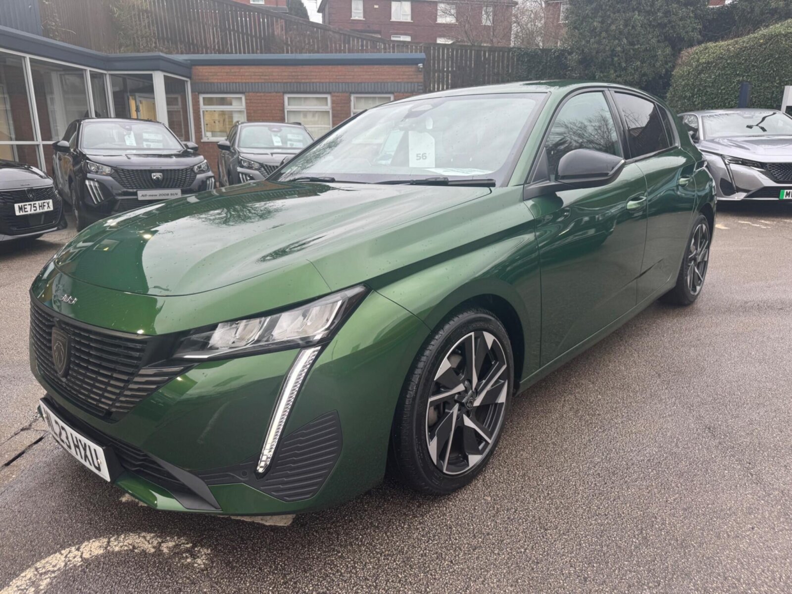 Main listing image - Peugeot 308