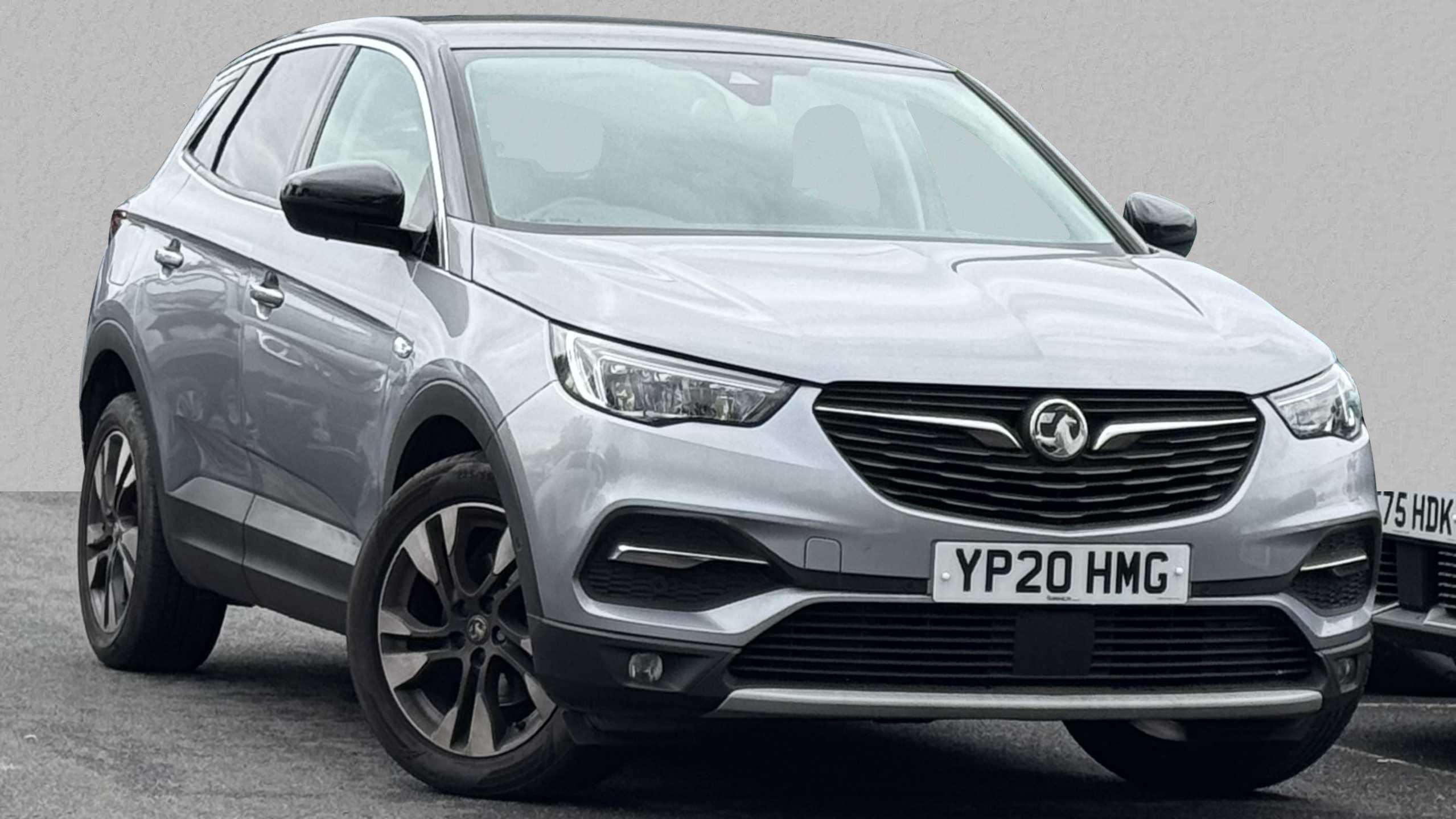 Main listing image - Vauxhall Grandland X