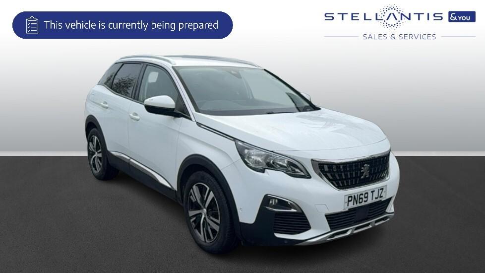 Main listing image - Peugeot 3008