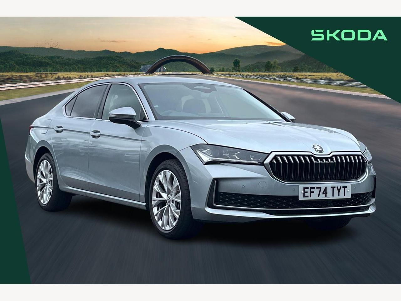 Main listing image - Skoda Superb