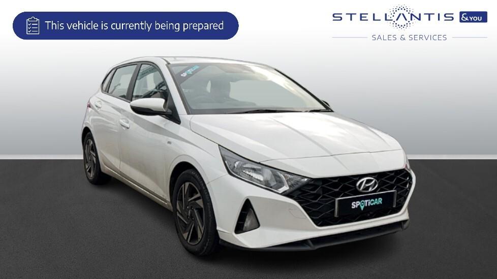 Main listing image - Hyundai i20