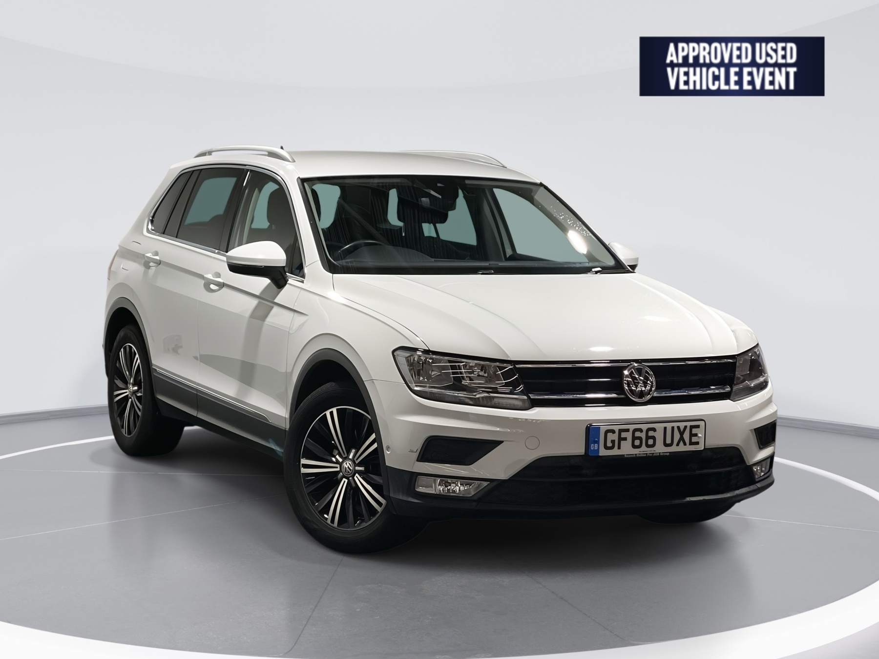 Main listing image - Volkswagen Tiguan