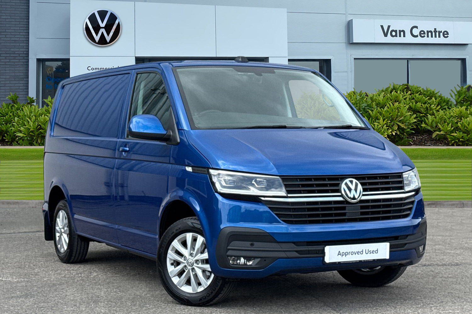 Main listing image - Volkswagen Transporter