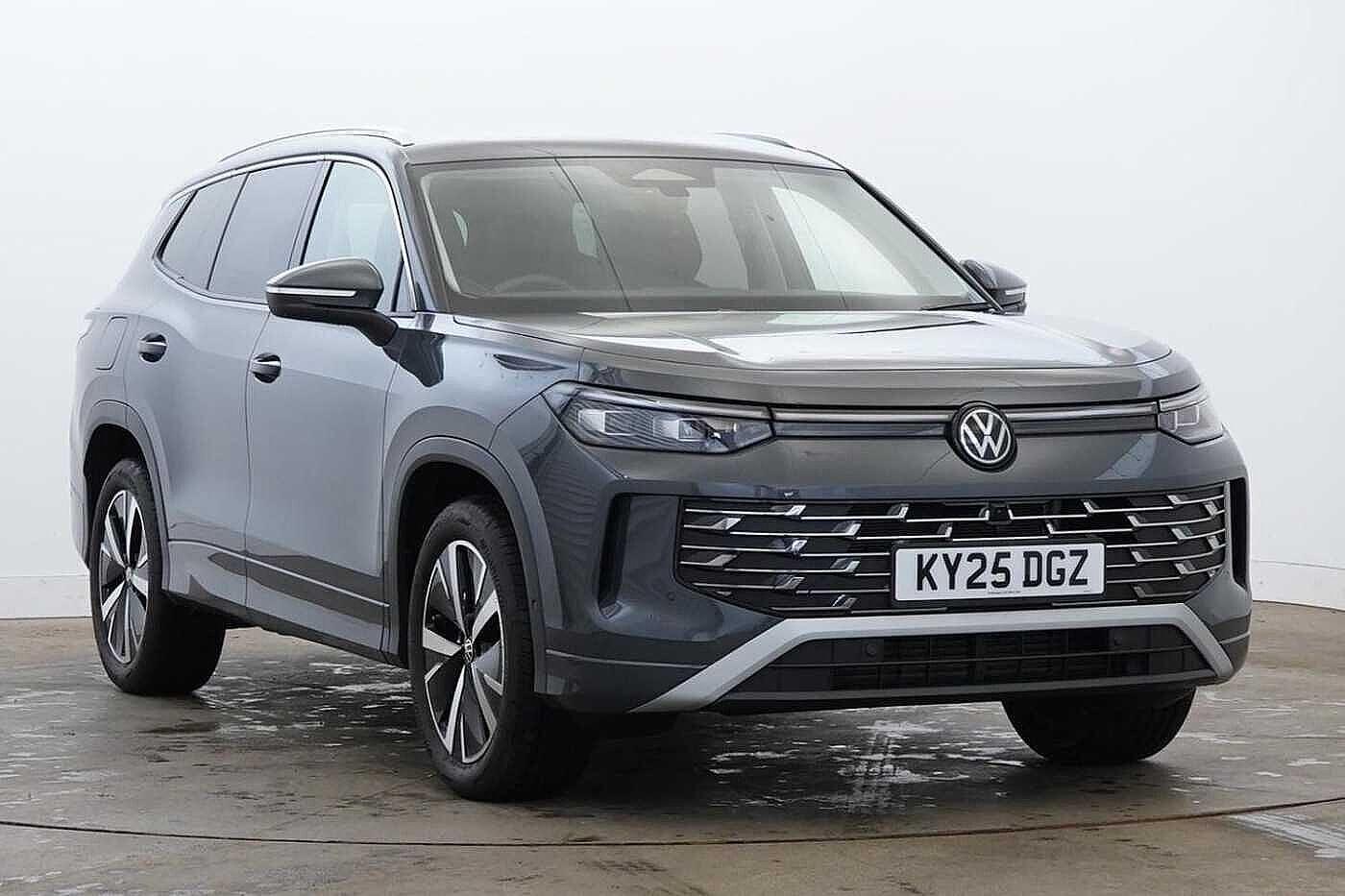 Main listing image - Volkswagen Tayron