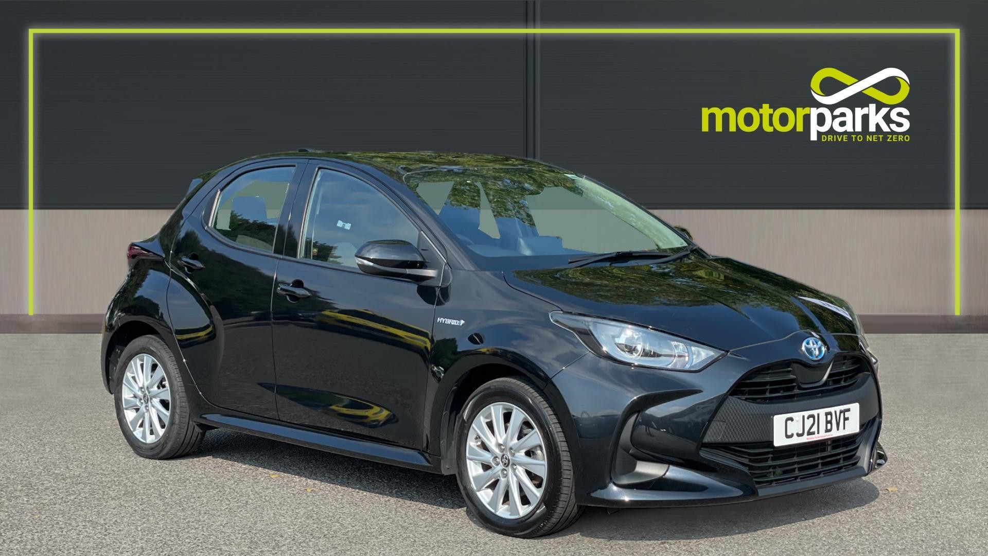 Main listing image - Toyota Yaris