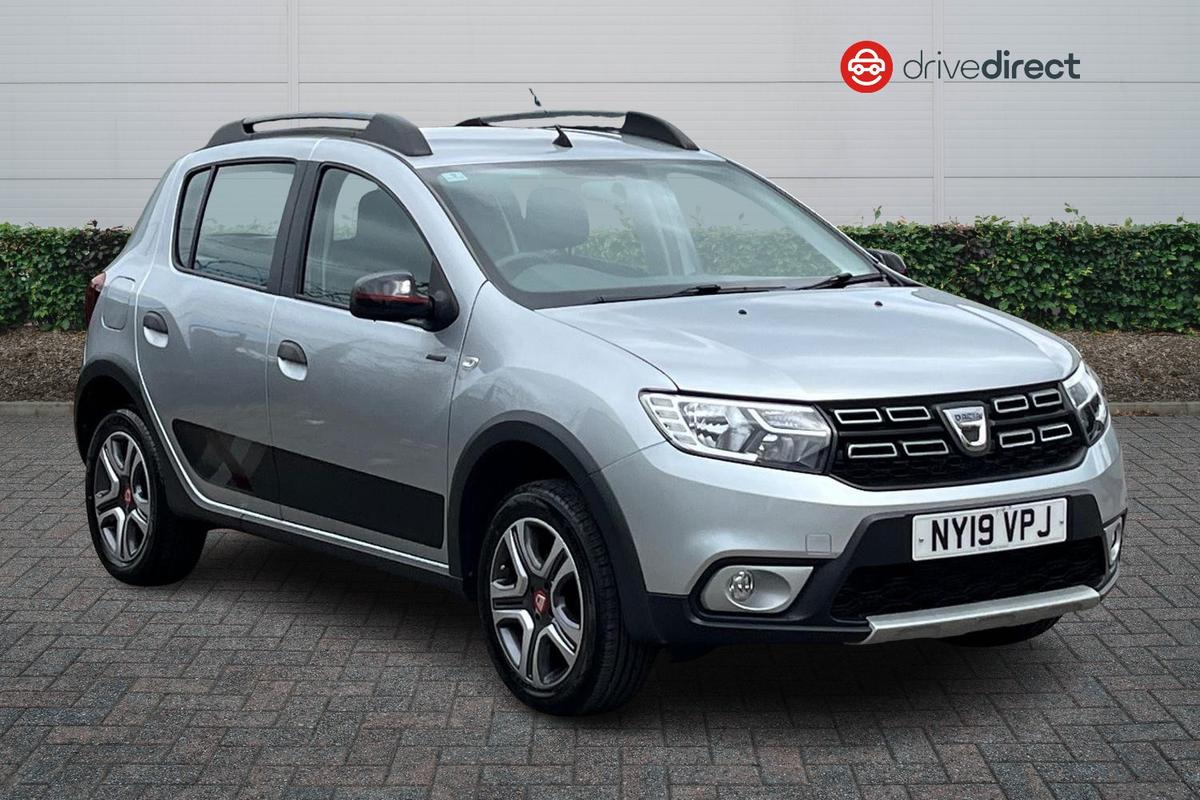Main listing image - Dacia Sandero Stepway