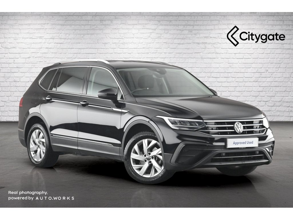 Main listing image - Volkswagen Tiguan Allspace