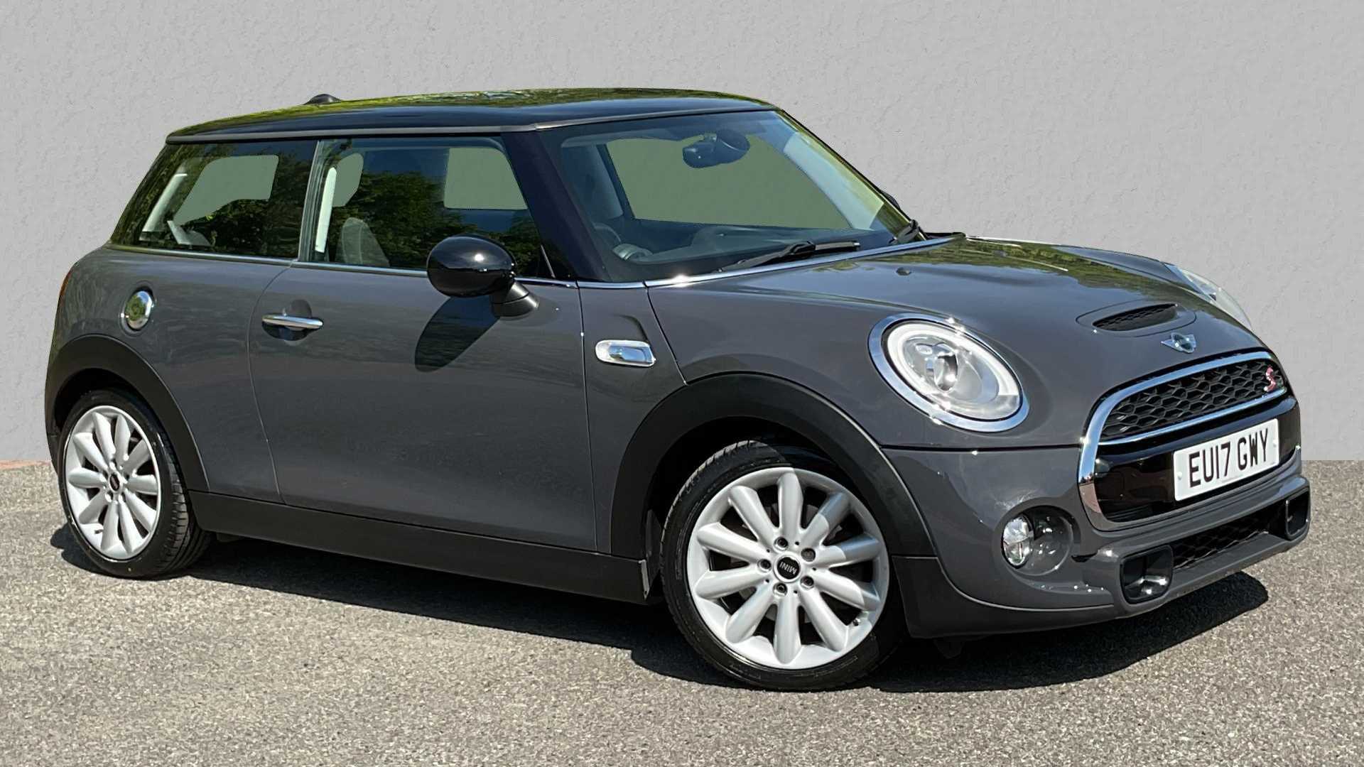Main listing image - MINI Hatchback