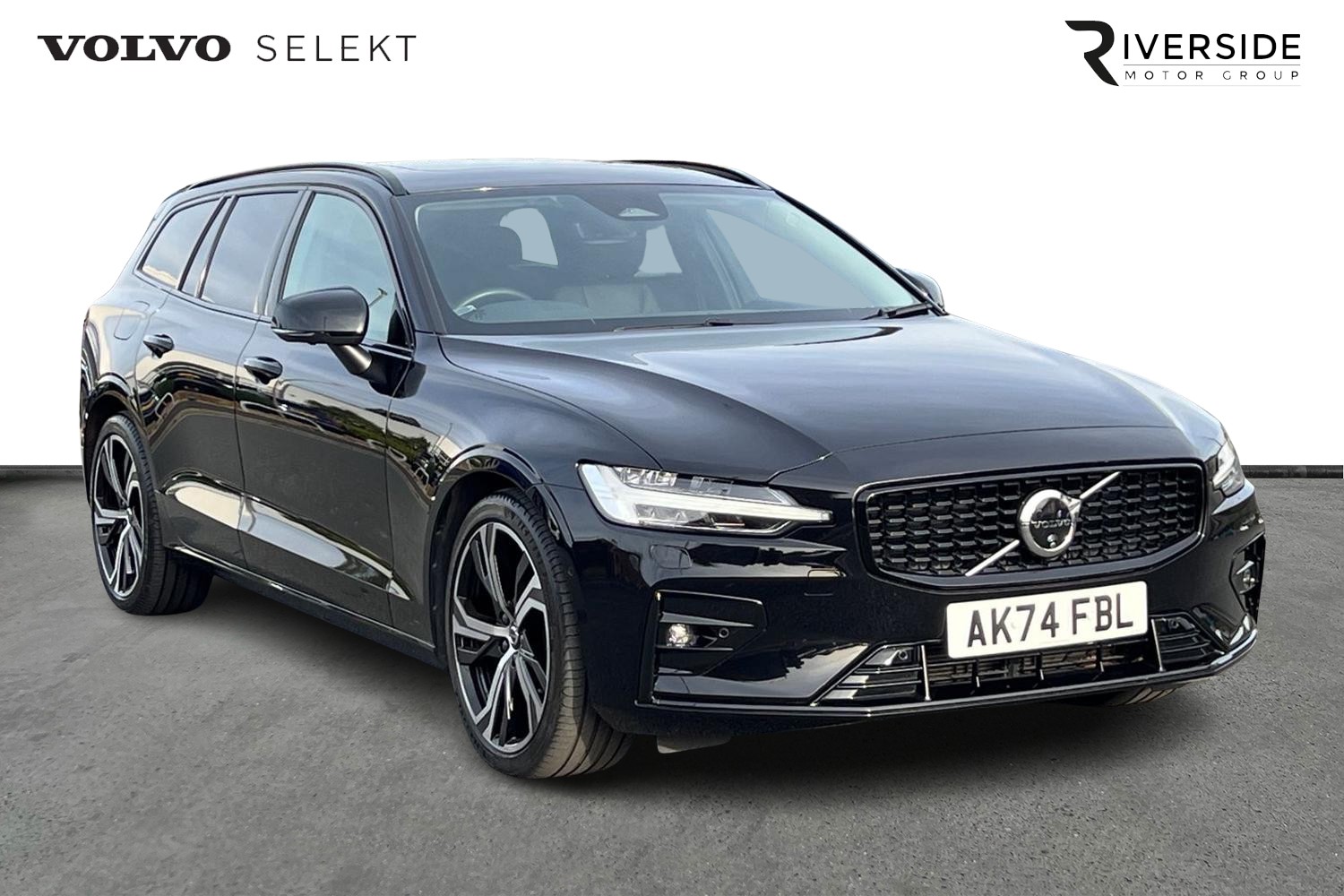 Main listing image - Volvo V60