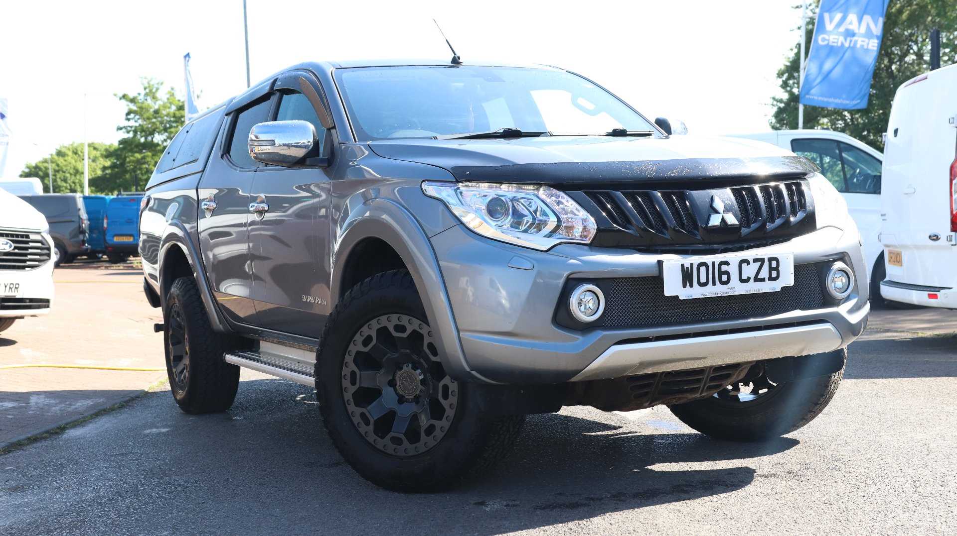 Main listing image - Mitsubishi L200