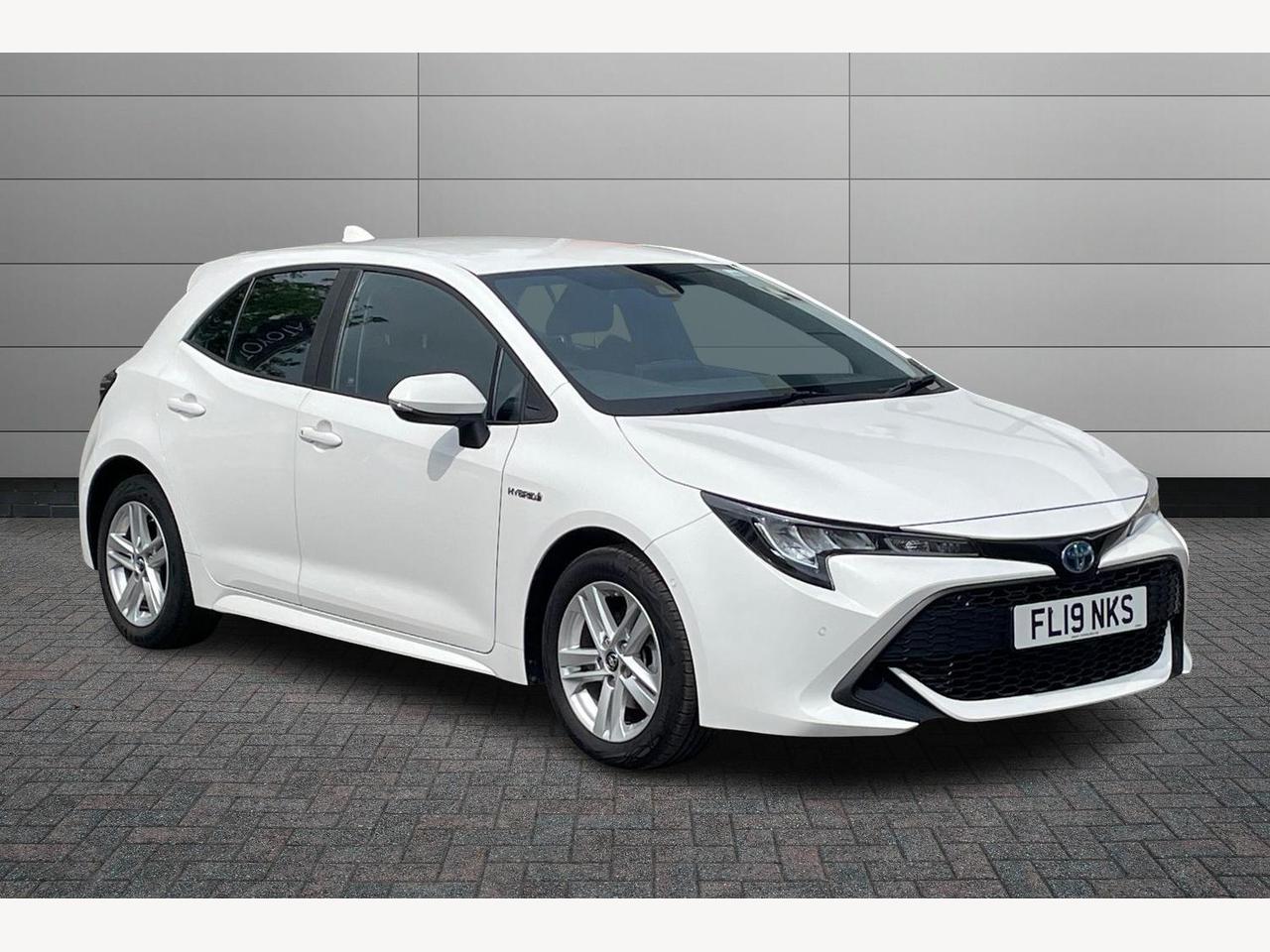 Main listing image - Toyota Corolla
