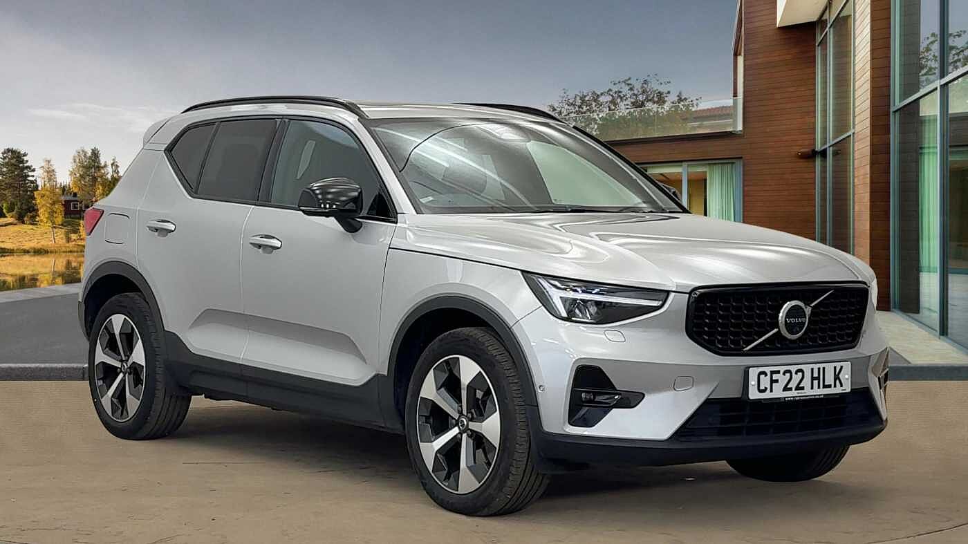 Main listing image - Volvo XC40