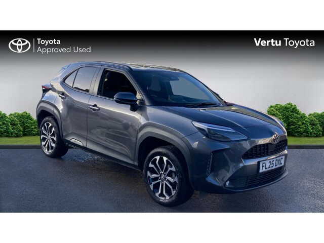 Main listing image - Toyota Yaris Cross
