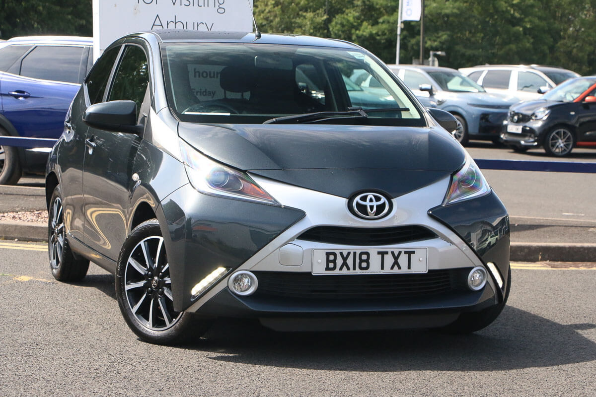 Main listing image - Toyota Aygo