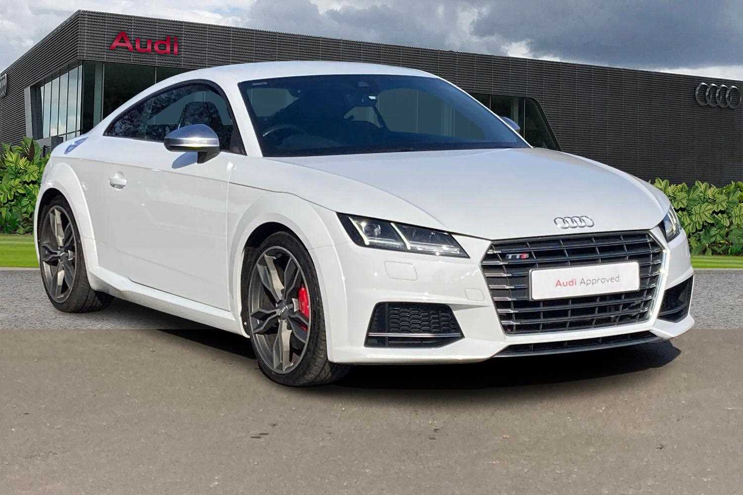 Main listing image - Audi TT S