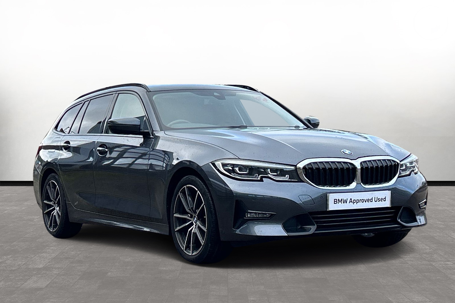 Main listing image - BMW 3 Series Touring