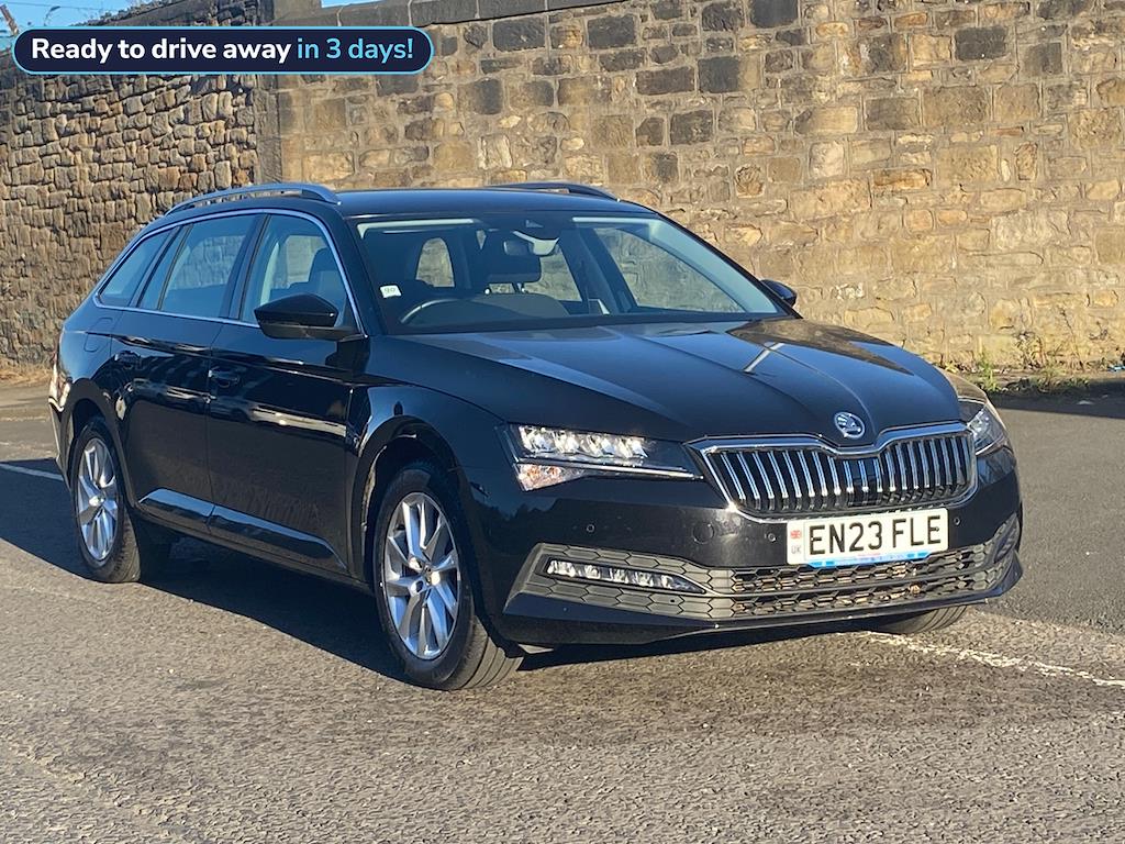 Main listing image - Skoda Superb Estate