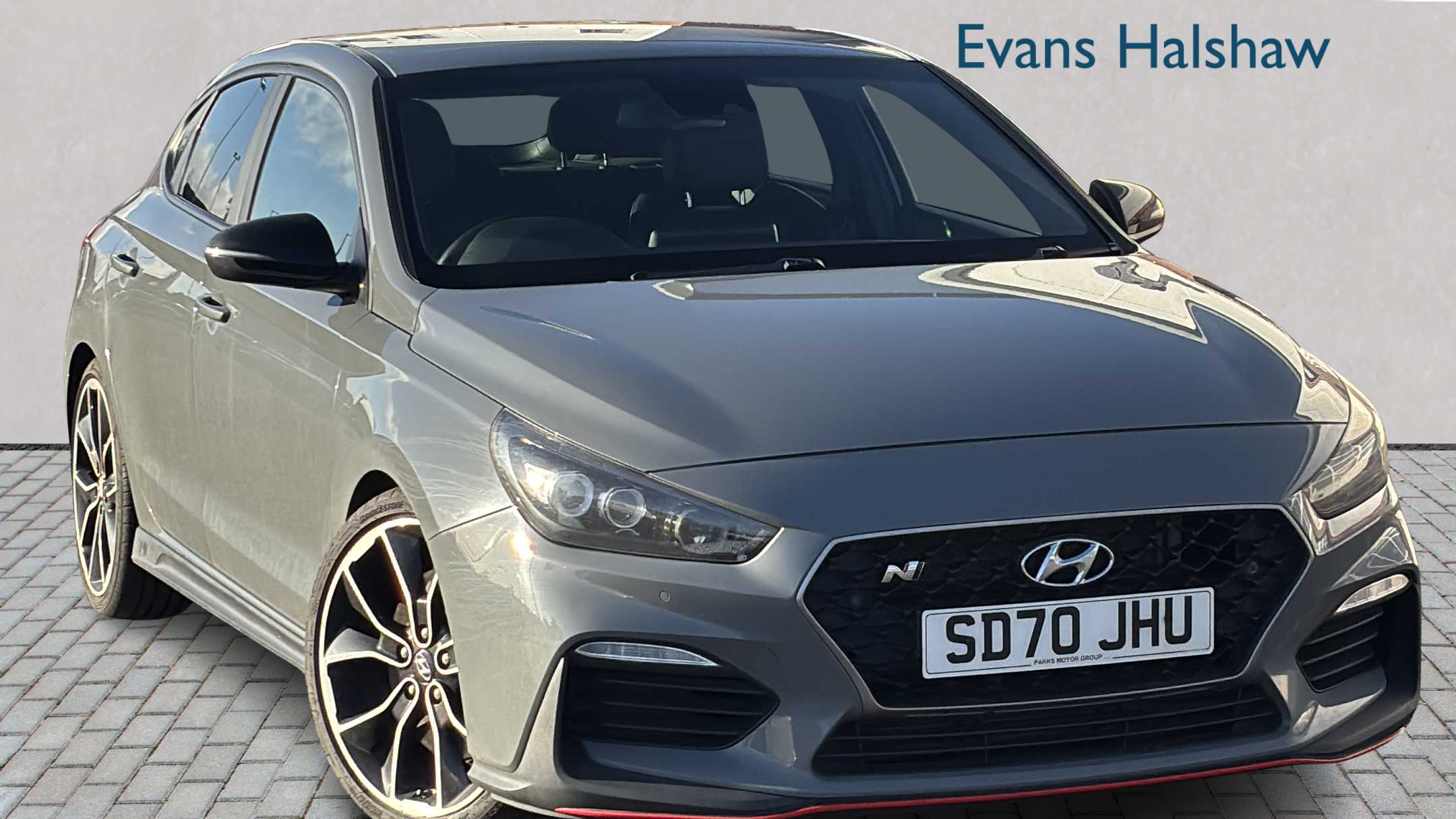 Main listing image - Hyundai i30 Fastback