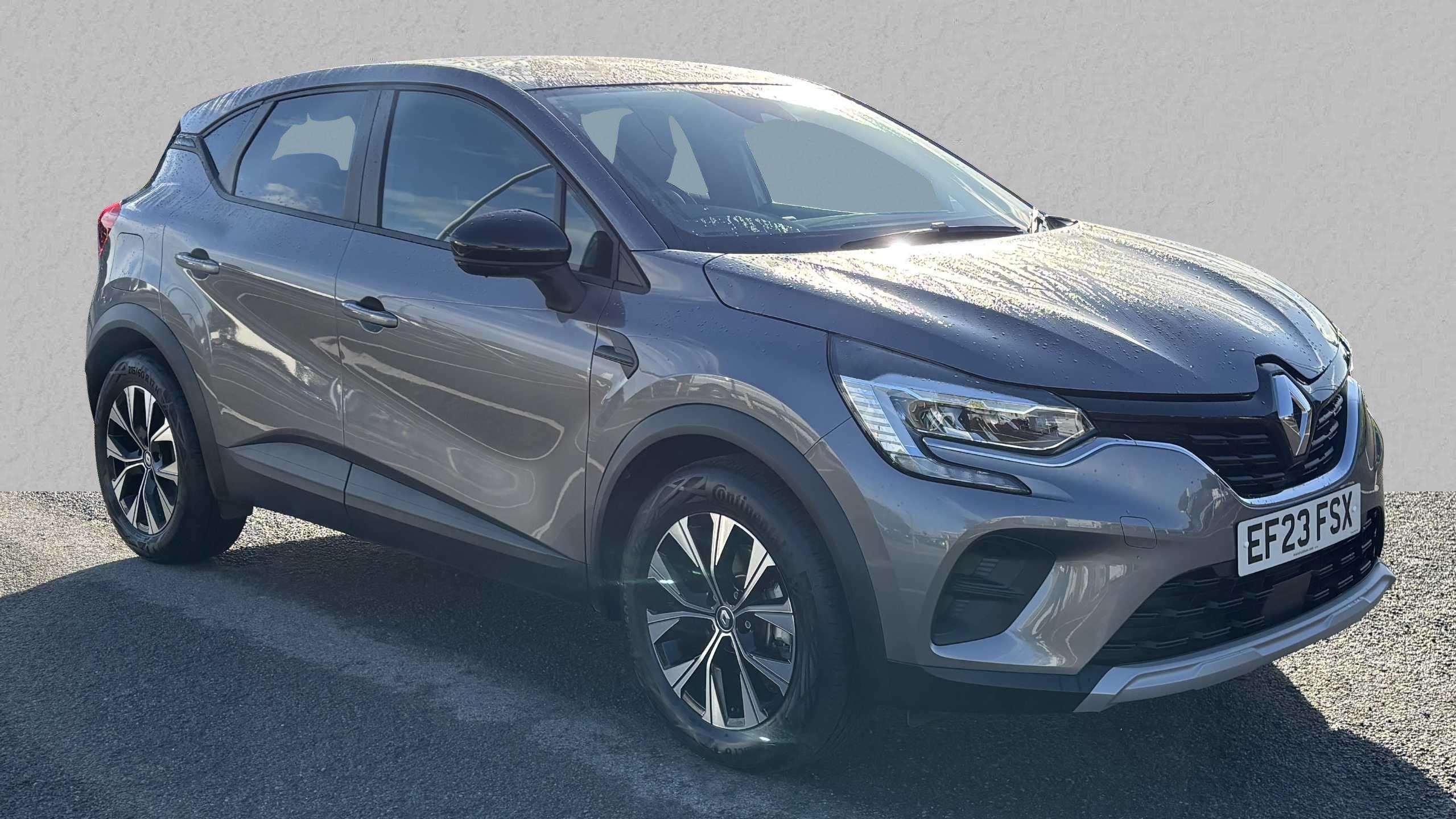 Main listing image - Renault Captur