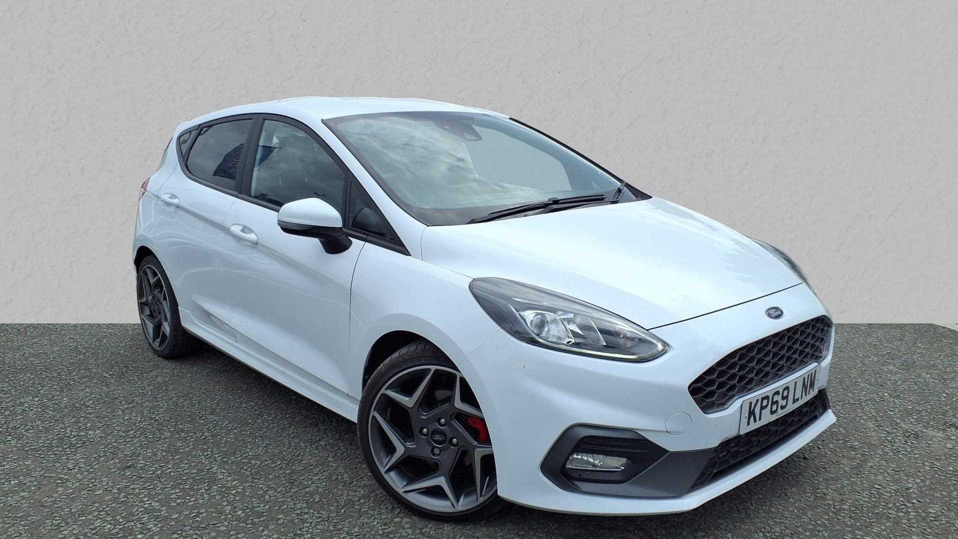 Main listing image - Ford Fiesta ST