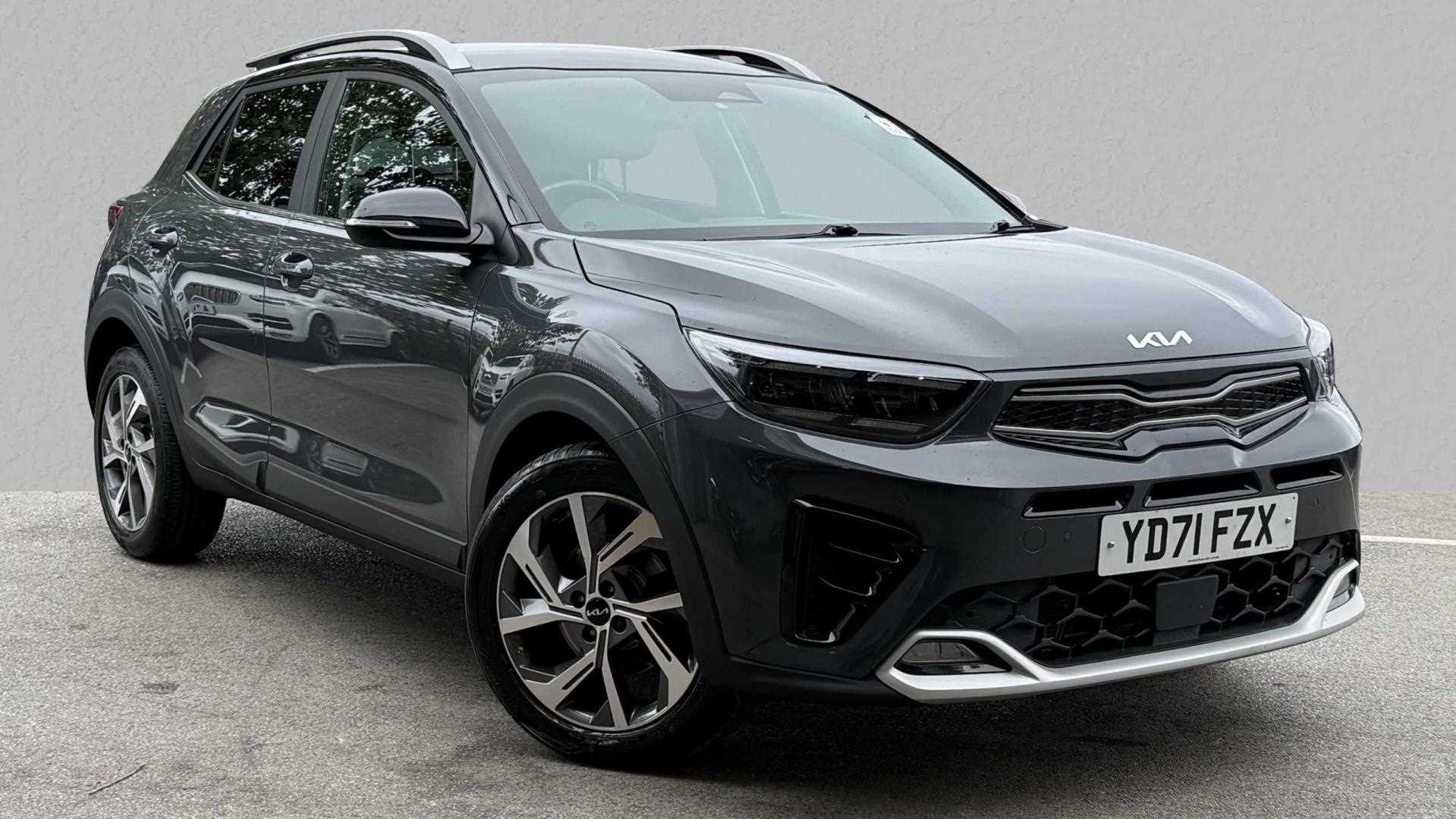 Main listing image - Kia Stonic
