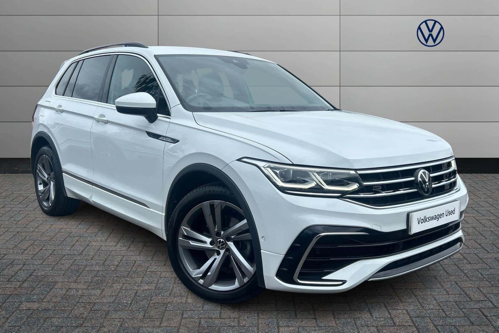 Main listing image - Volkswagen Tiguan